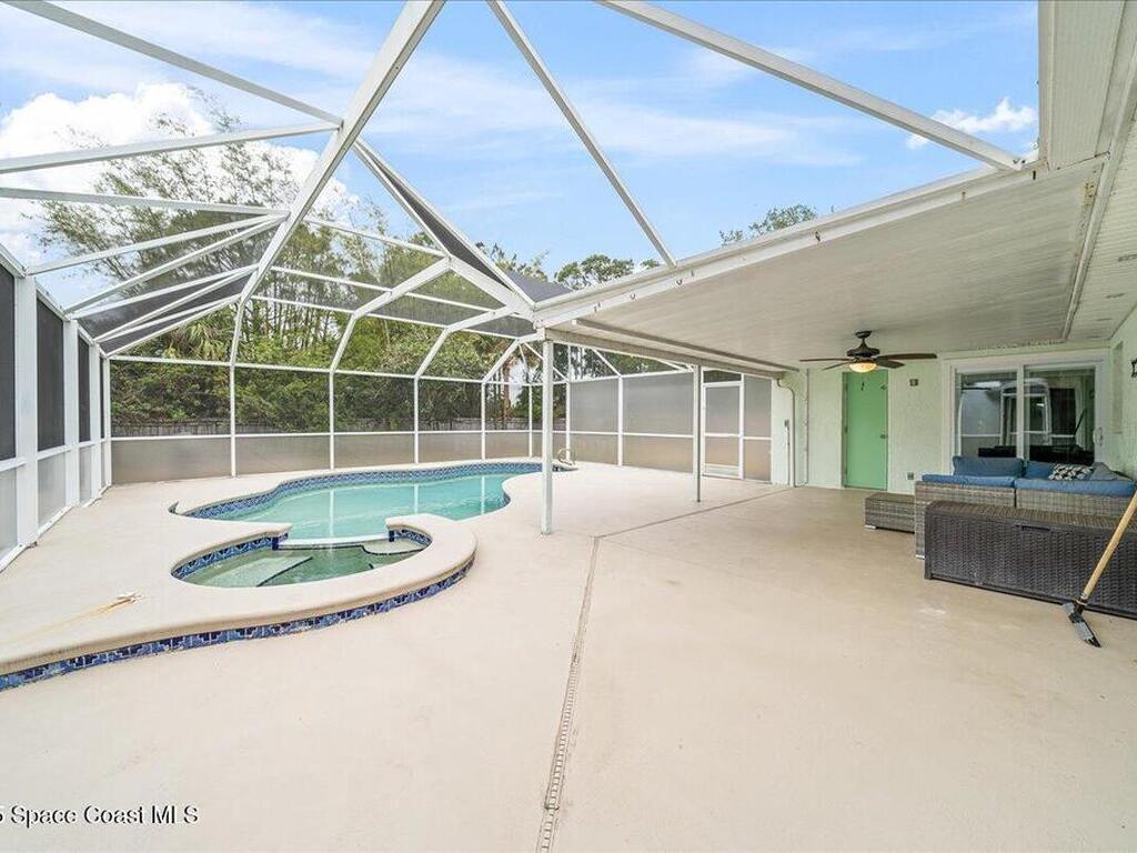 6280 Golfview Avenue, Cocoa, FL 32927