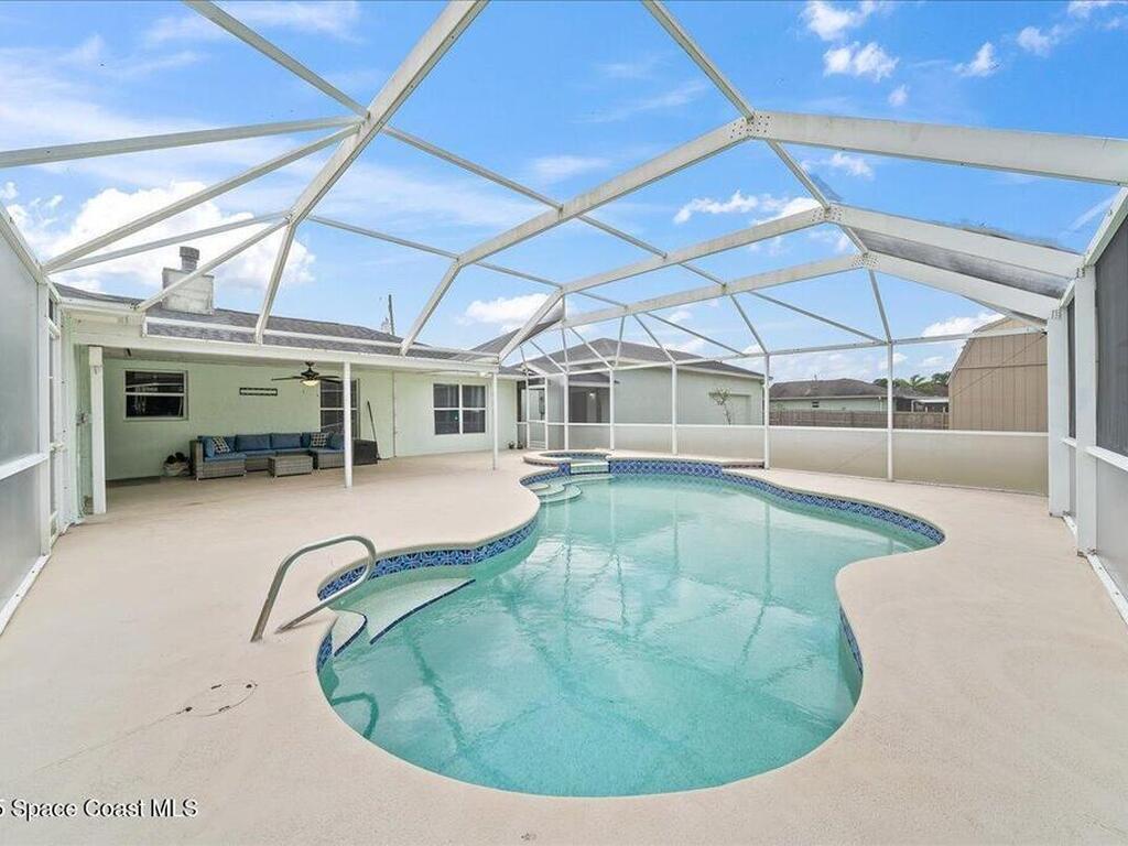 6280 Golfview Avenue, Cocoa, FL 32927