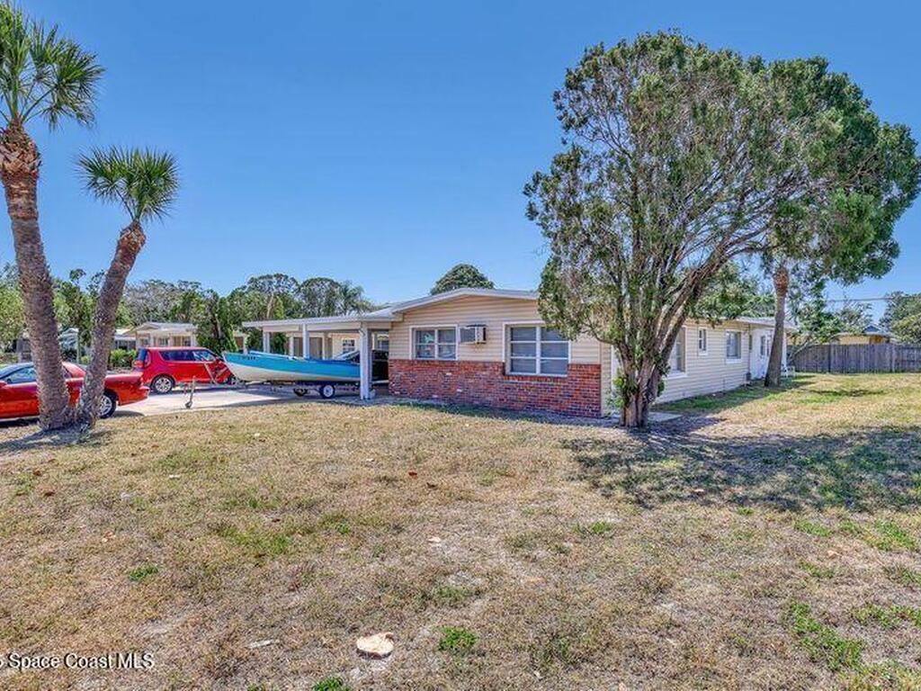 221 Madison Avenue, Cape Canaveral, FL 32920