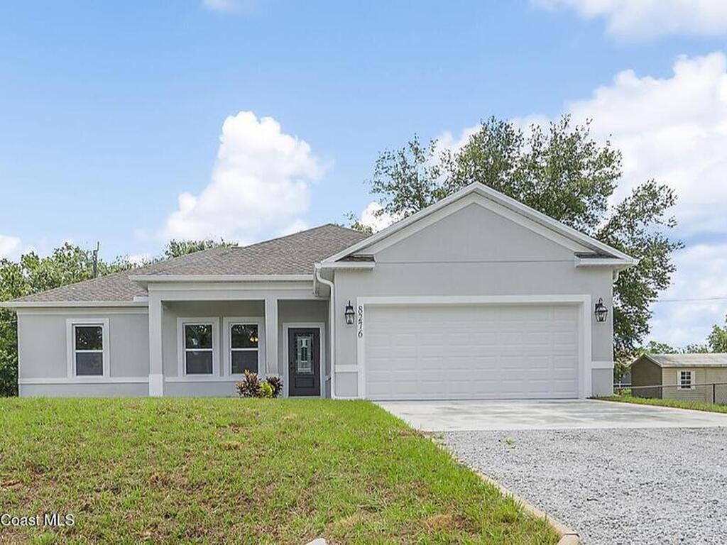 8276 100th Avenue, Vero Beach, FL 32967