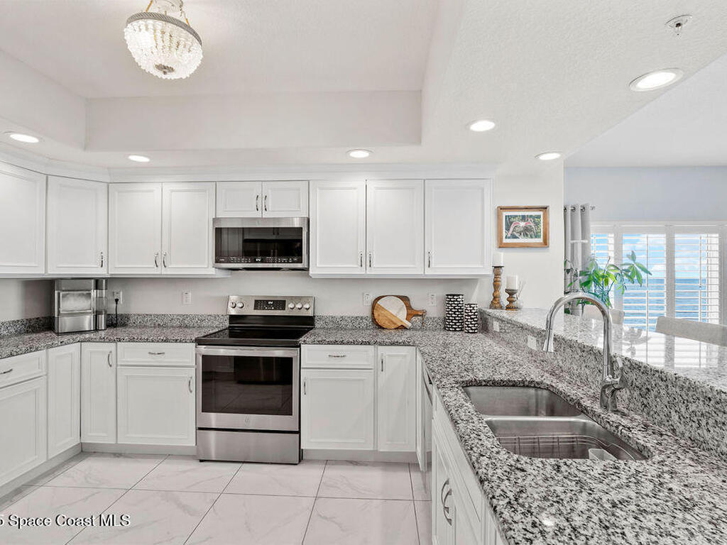 1825 Riverside Drive, Titusville, FL 32780
