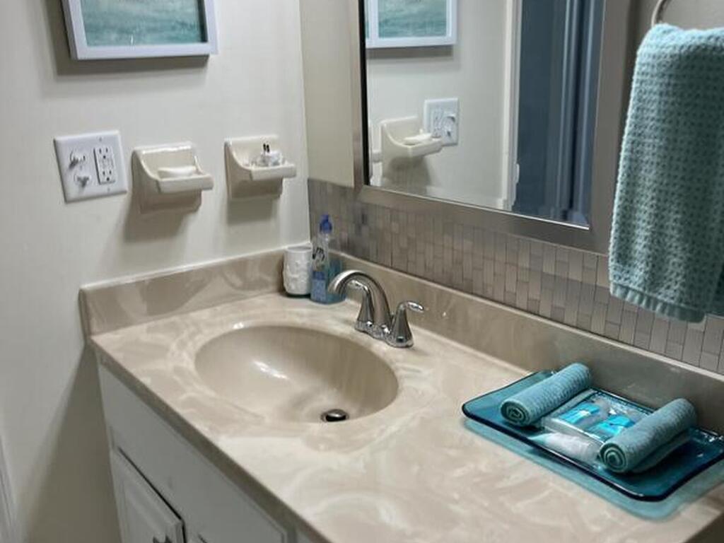 2150 Atlantic Street, Melbourne Beach, FL 32951