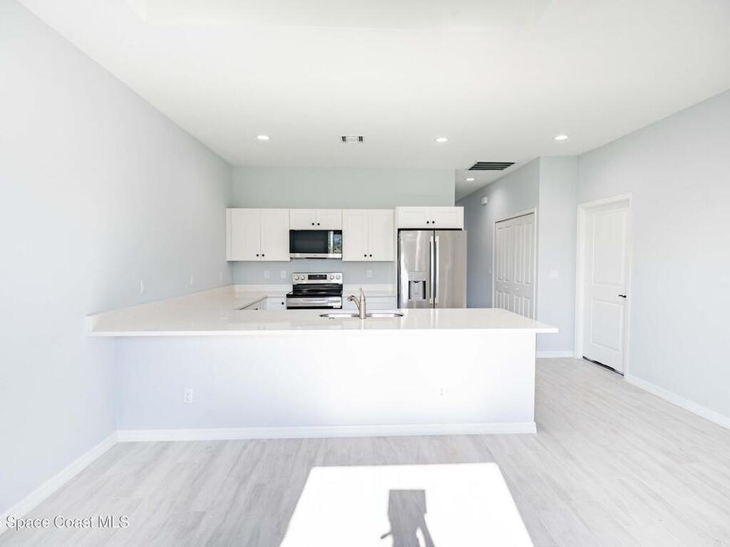 1115 11th Court, Vero Beach, FL 32962