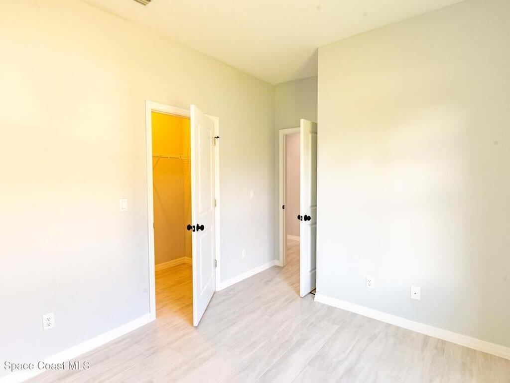 1125 11th Court, Vero Beach, FL 32962
