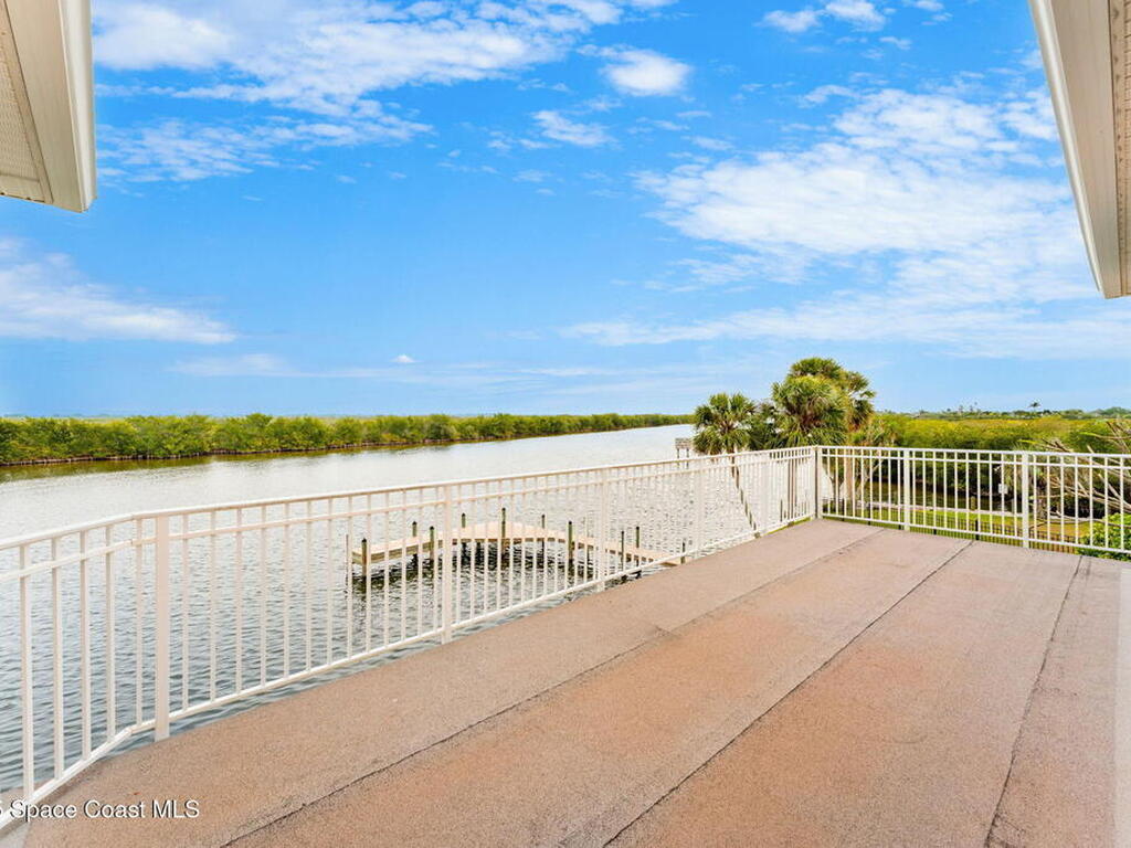 1947 Sykes Creek Drive, Merritt Island, FL 32953