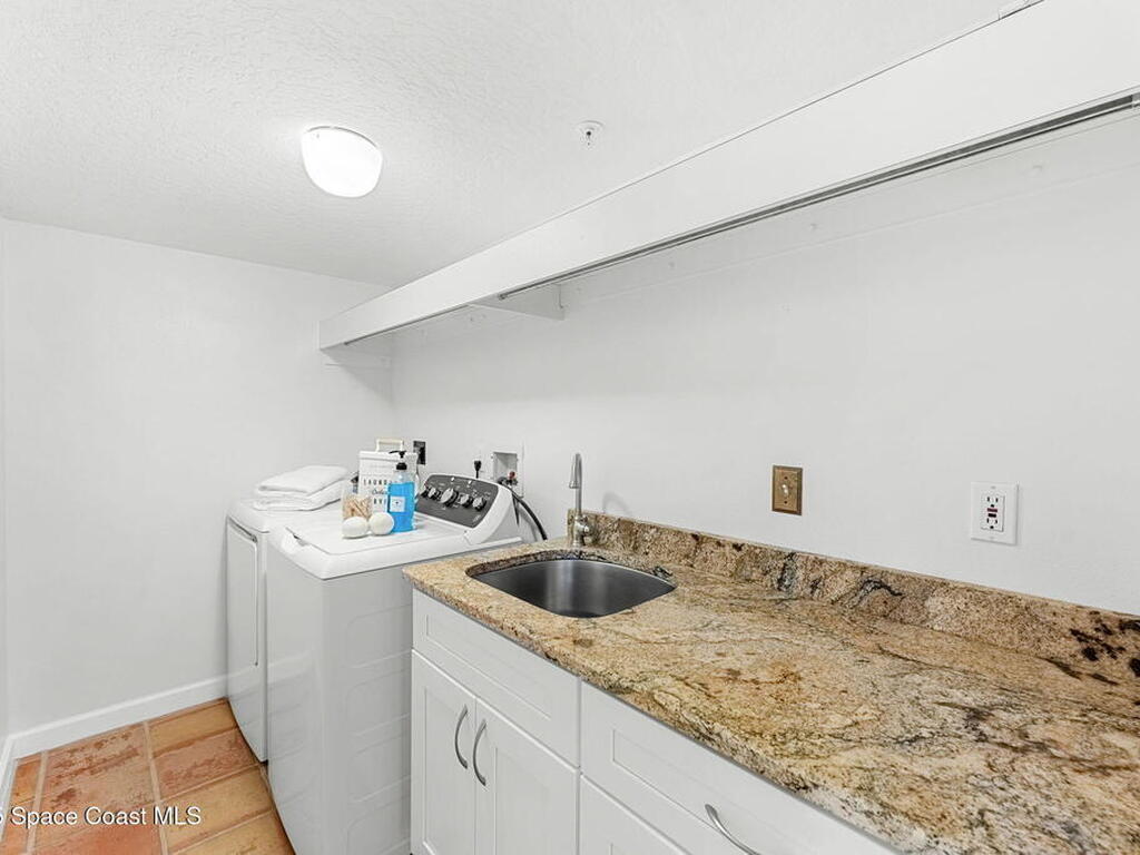 8700 Ridgewood Avenue, Cape Canaveral, FL 32920