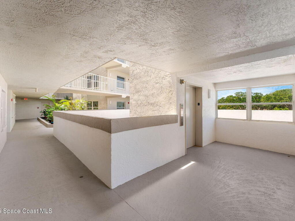 8700 Ridgewood Avenue, Cape Canaveral, FL 32920