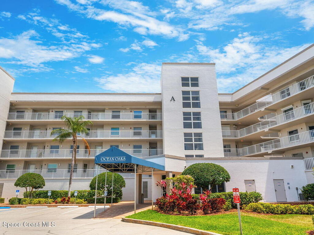 8700 Ridgewood Avenue, Cape Canaveral, FL 32920
