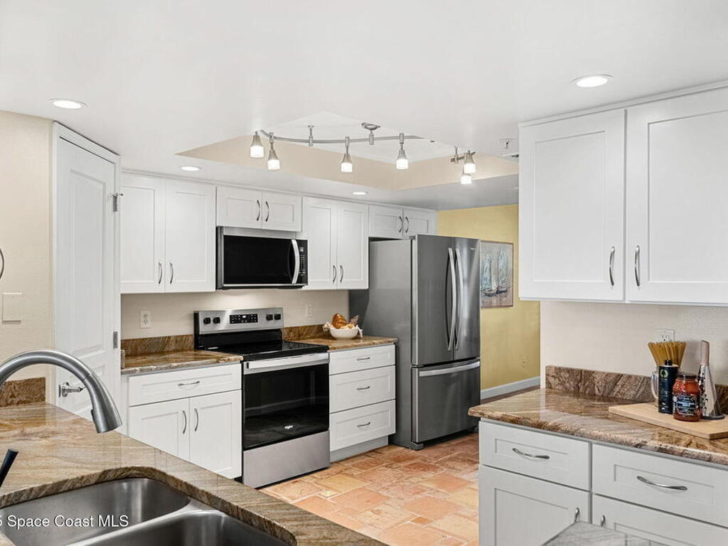 8700 Ridgewood Avenue, Cape Canaveral, FL 32920