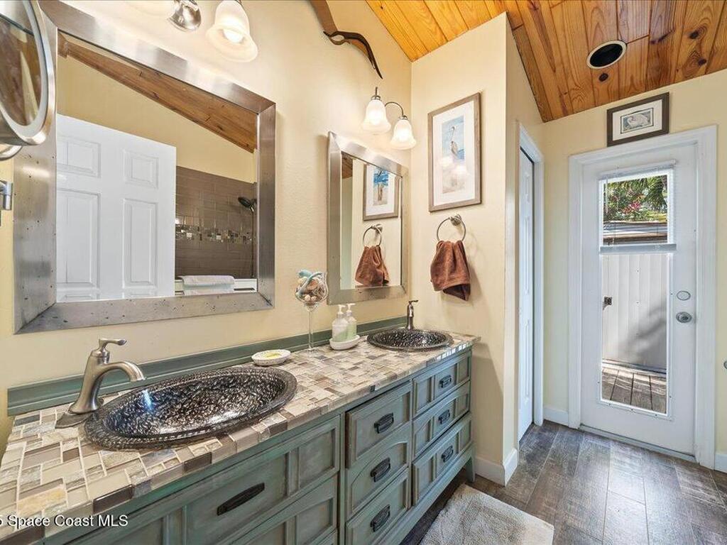 110 Ocean Oaks Drive, Indialantic, FL 32903