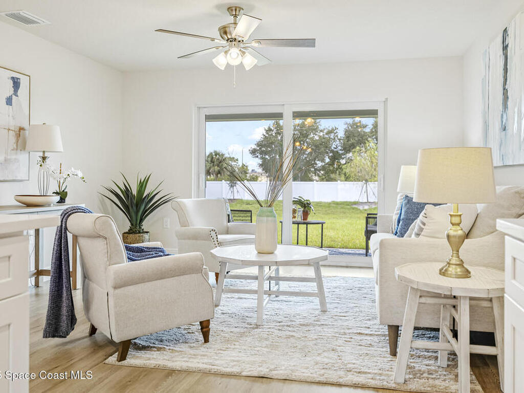 167 Hidden Woods Place, Melbourne, FL 32901