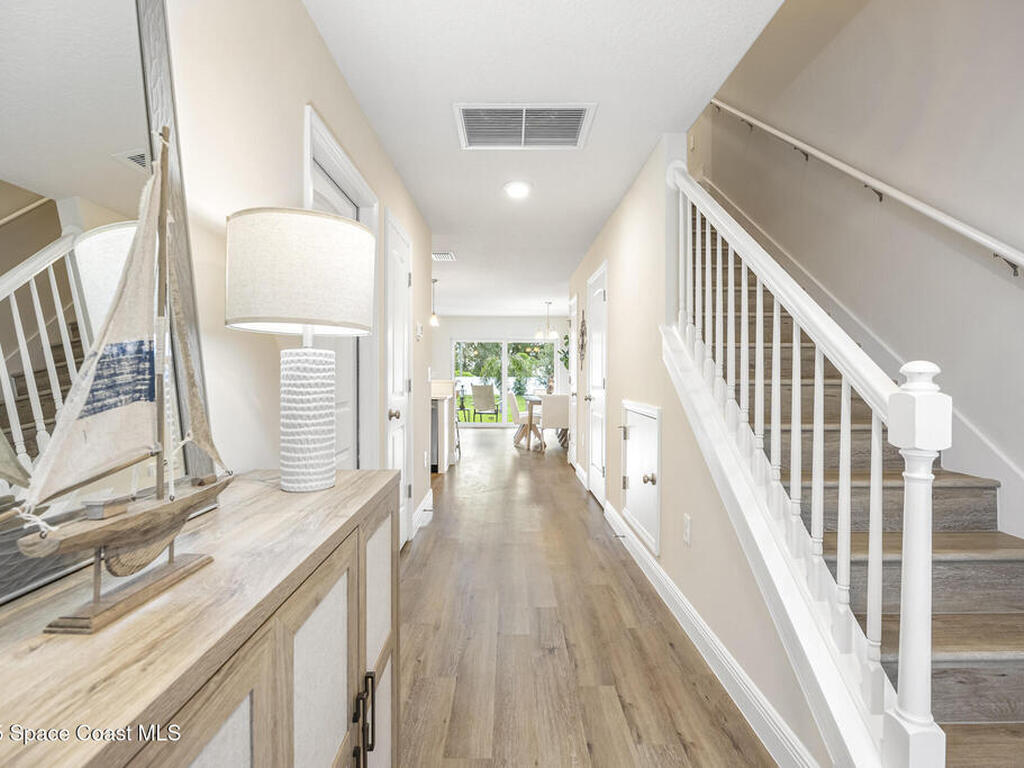 177 Hidden Woods Place, Melbourne, FL 32901