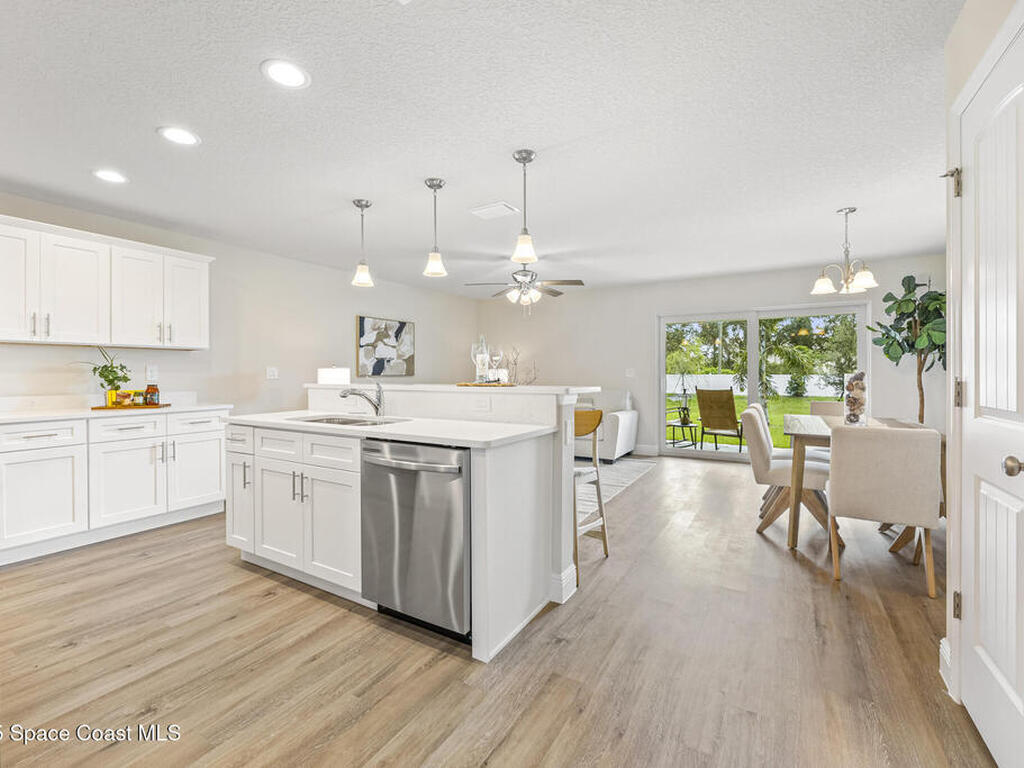 167 Hidden Woods Place, Melbourne, FL 32901