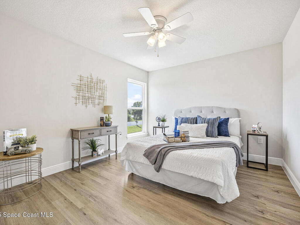 187 Hidden Woods Place, Melbourne, FL 32901