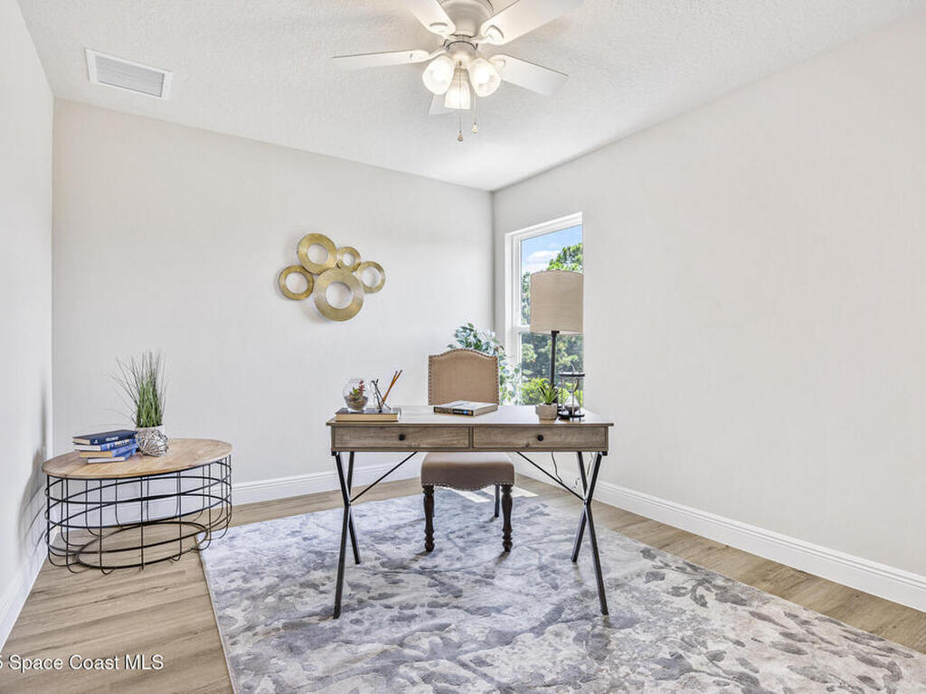 187 Hidden Woods Place, Melbourne, FL 32901