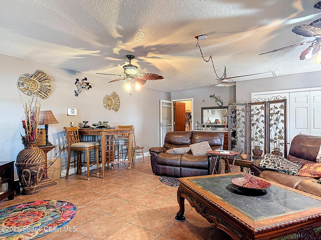 3320 Grantline Road, Mims, FL 32754