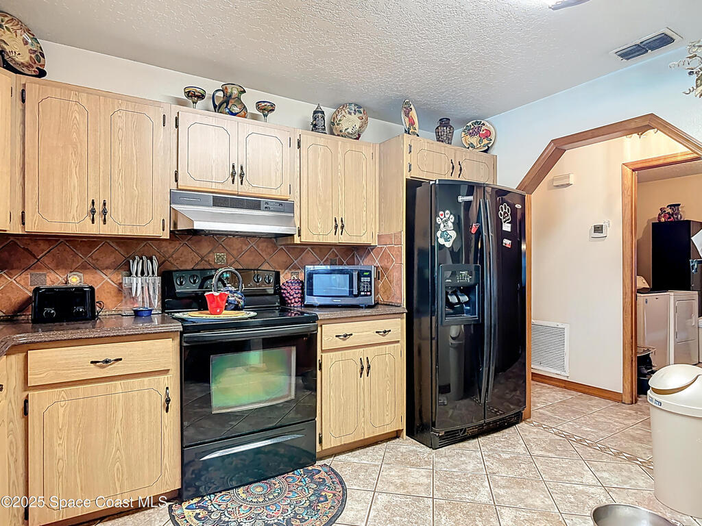 3320 Grantline Road, Mims, FL 32754