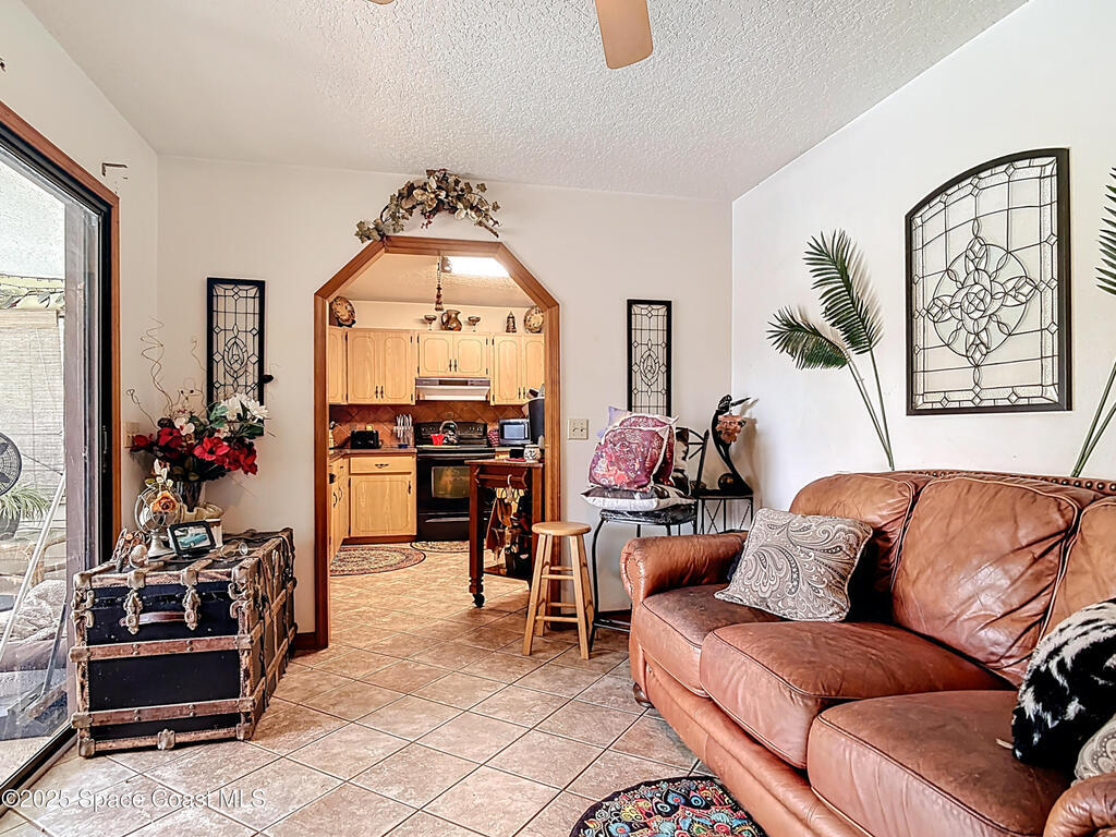3320 Grantline Road, Mims, FL 32754