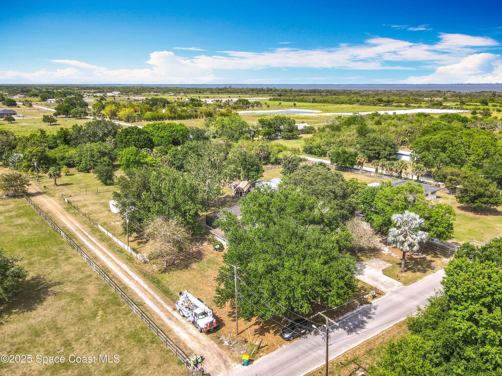 3320 Grantline Road, Mims, FL 32754