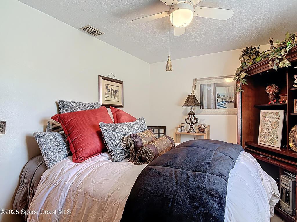 3320 Grantline Road, Mims, FL 32754