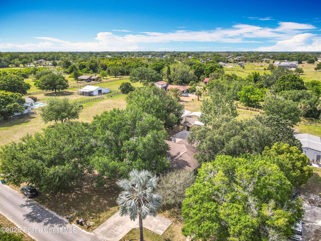 3320 Grantline Road, Mims, FL 32754