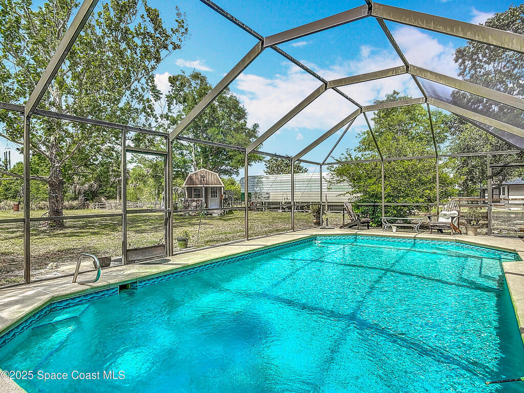 3320 Grantline Road, Mims, FL 32754