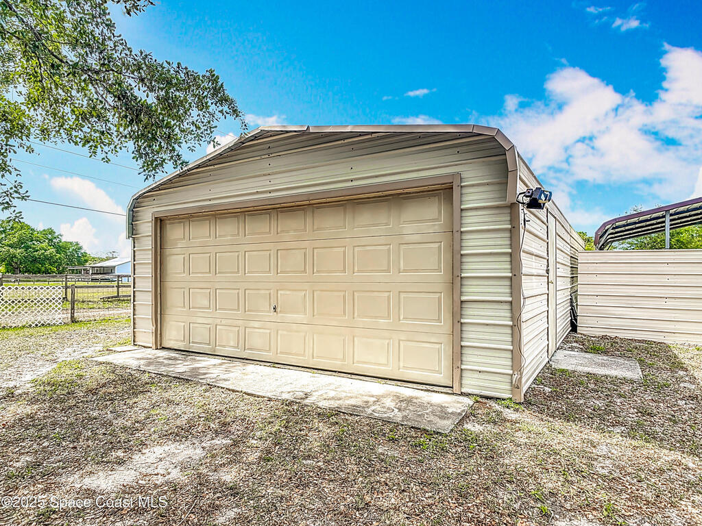 3320 Grantline Road, Mims, FL 32754