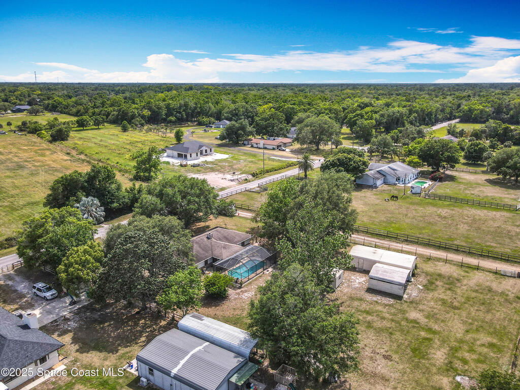 3320 Grantline Road, Mims, FL 32754