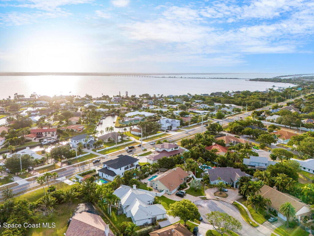 2355 N Riverside Drive, Indialantic, FL 32903