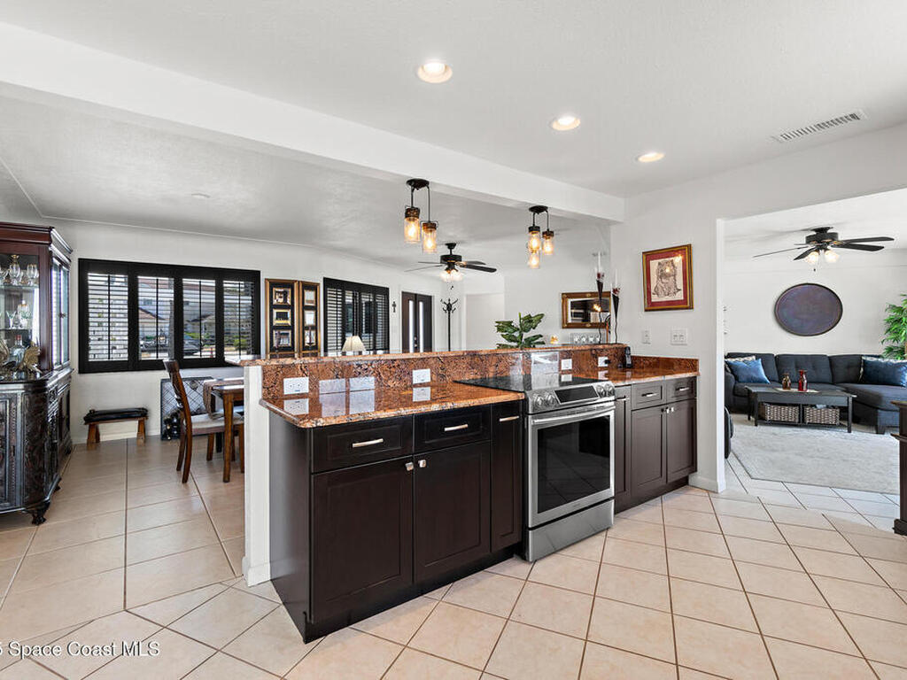 630 Paula Avenue, Merritt Island, FL 32953
