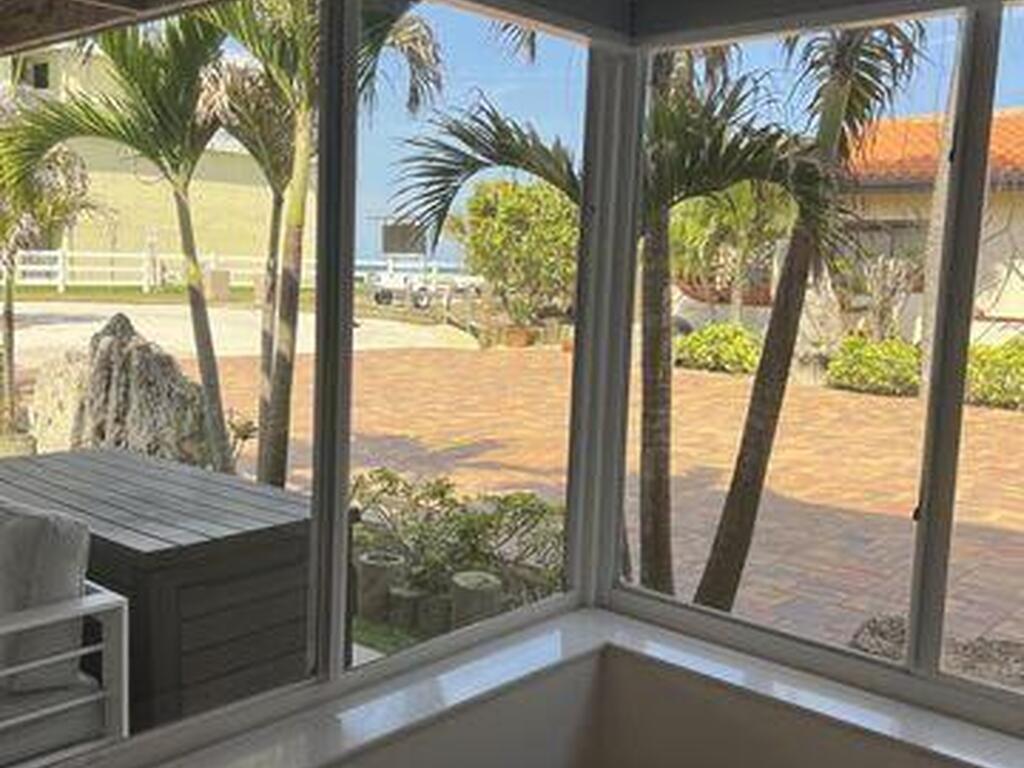1501 S Miramar Avenue, Indialantic, FL 32903