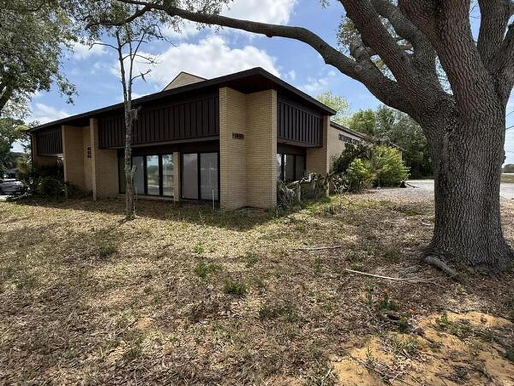 1855 Jess Parrish Court, Titusville, FL 32796