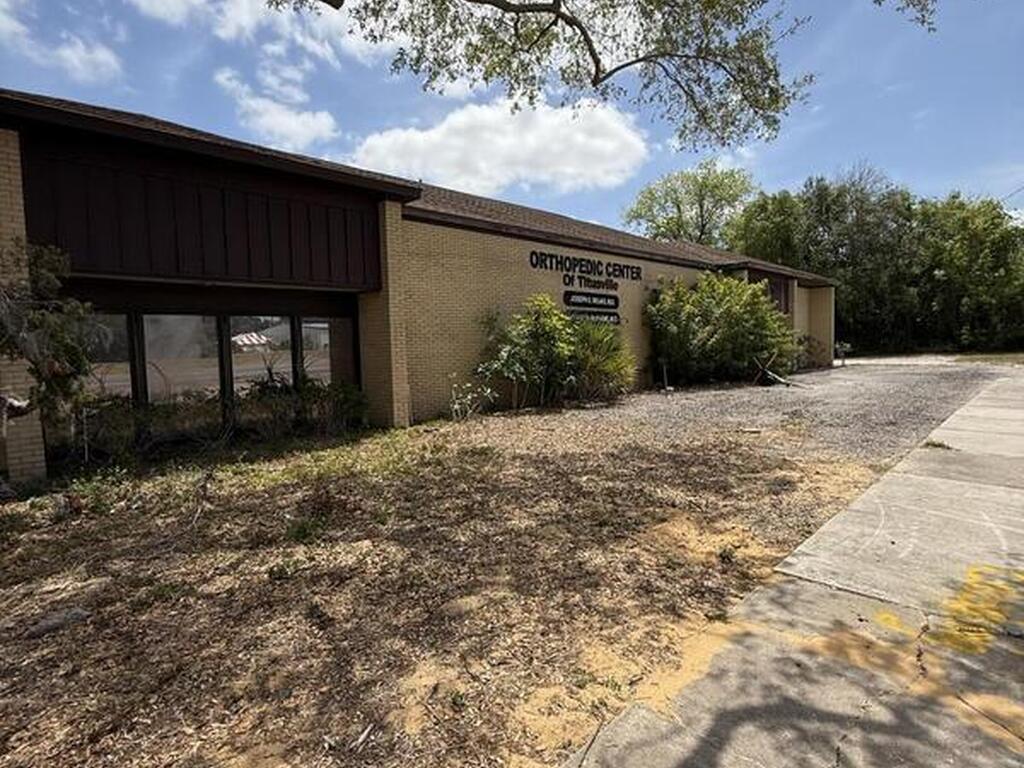 1855 Jess Parrish Court, Titusville, FL 32796