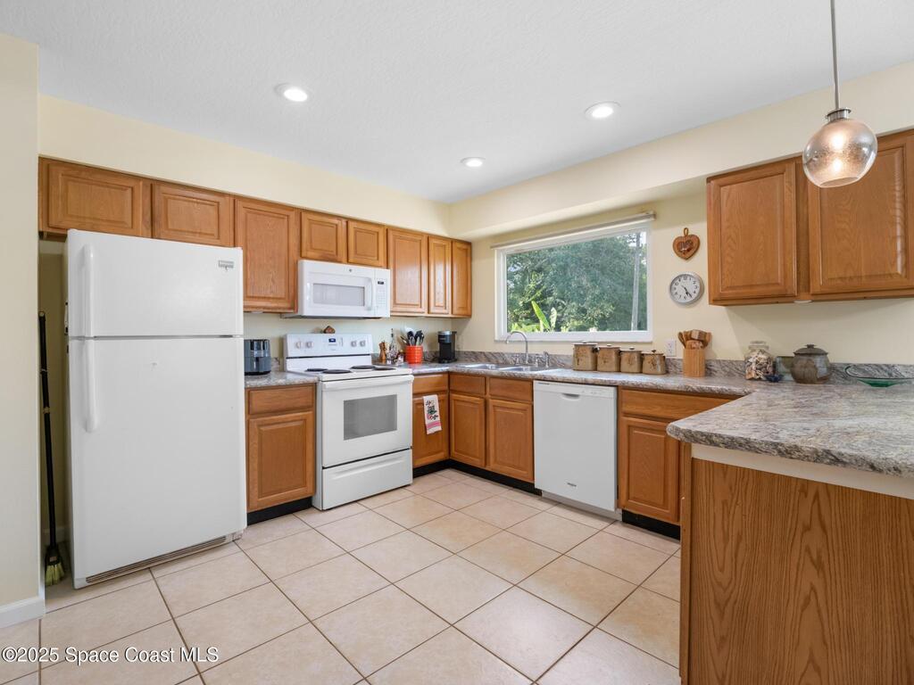 1573 Par Street, Palm Bay, FL 32905
