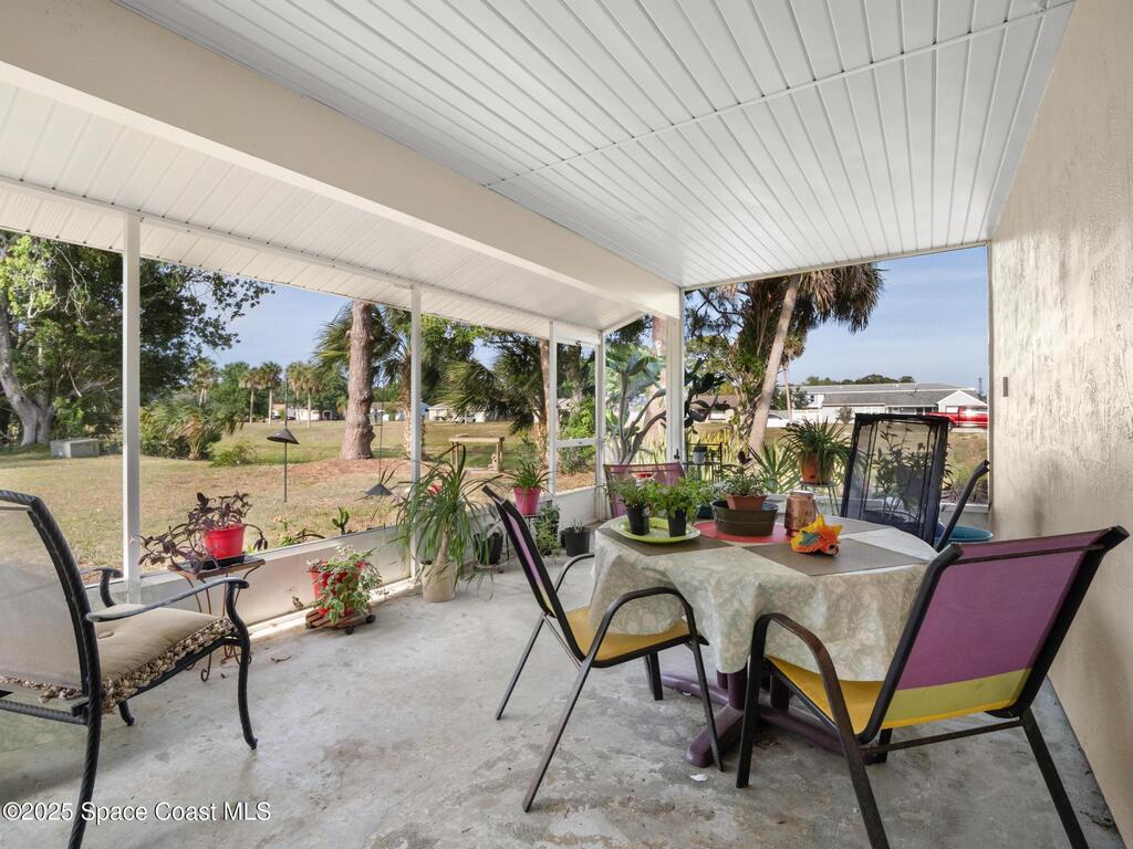 1573 Par Street, Palm Bay, FL 32905