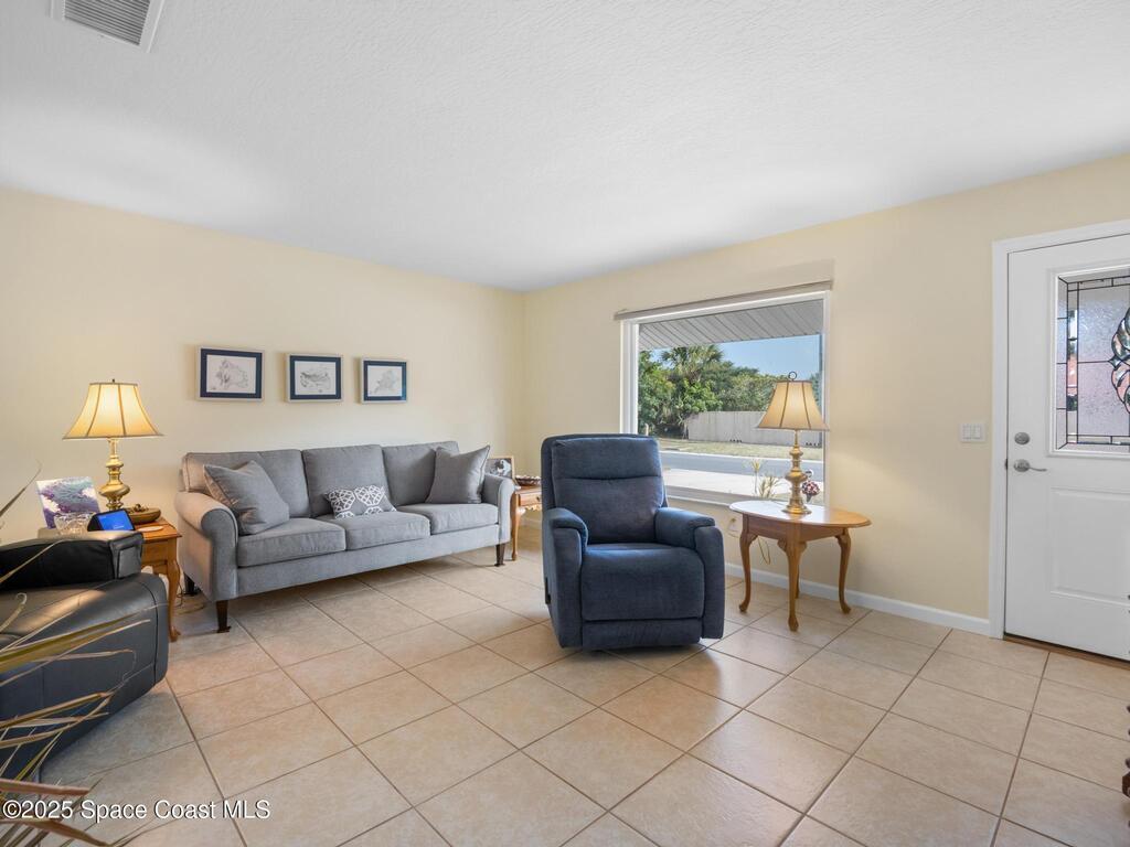 1573 Par Street, Palm Bay, FL 32905