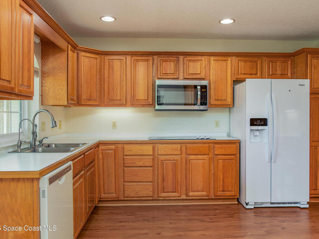 3730 Kloss Street, Mims, FL 32754