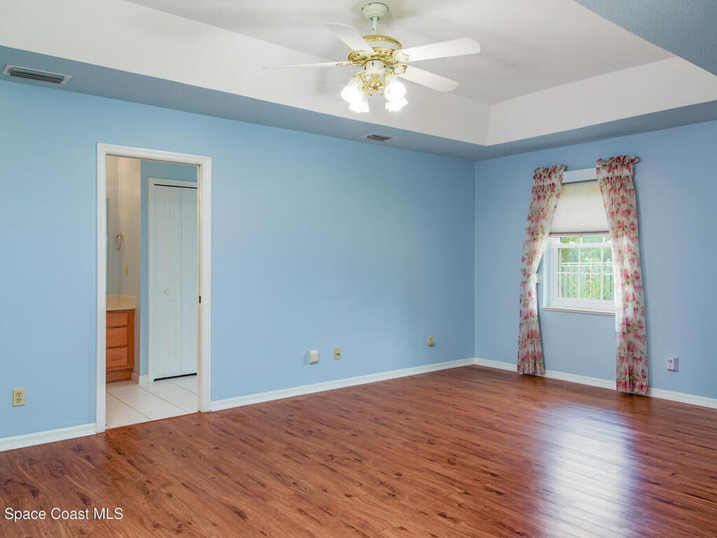 3730 Kloss Street, Mims, FL 32754