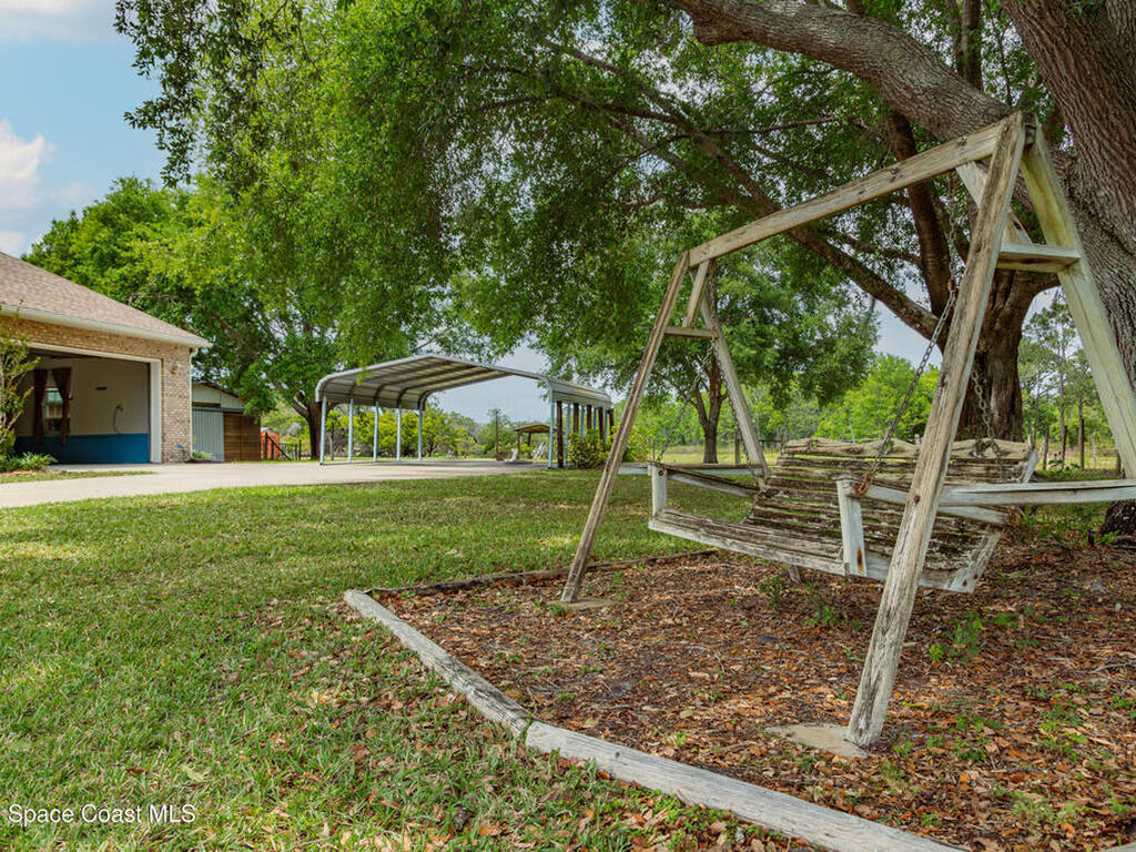 3730 Kloss Street, Mims, FL 32754