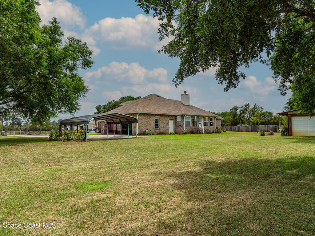 3730 Kloss Street, Mims, FL 32754