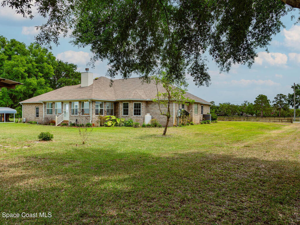 3730 Kloss Street, Mims, FL 32754