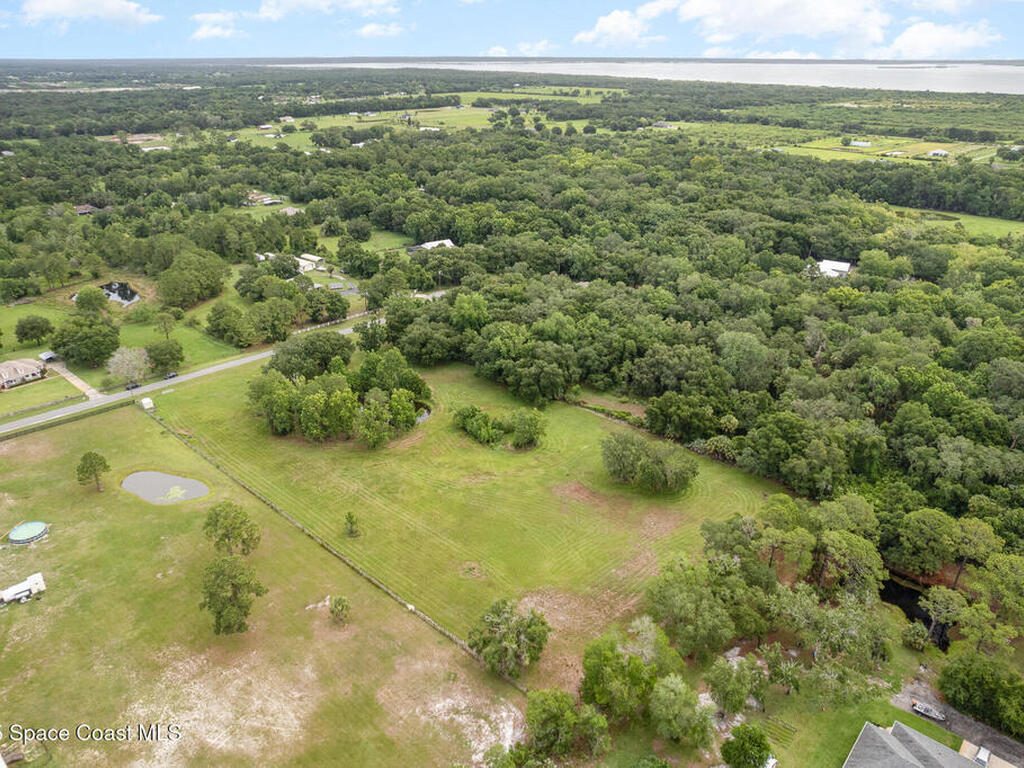 3730 Kloss Street, Mims, FL 32754
