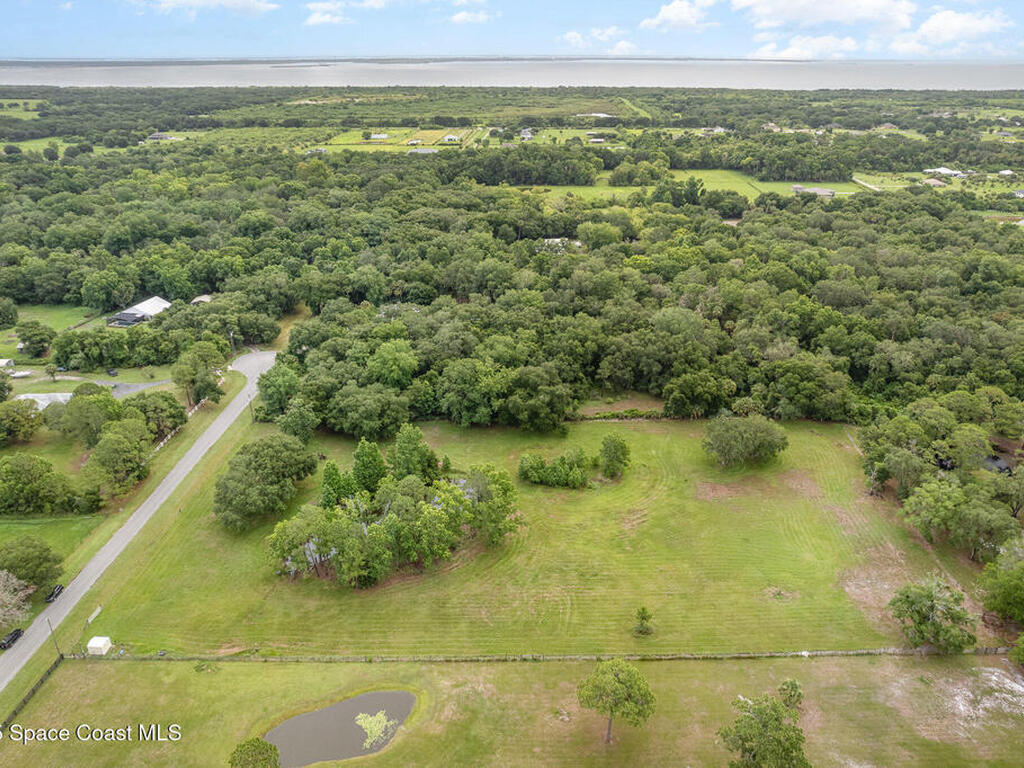 3730 Kloss Street, Mims, FL 32754