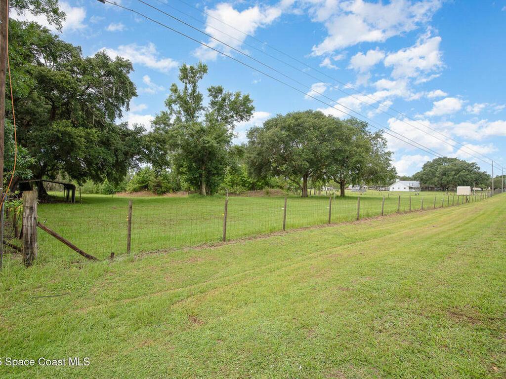 3730 Kloss Street, Mims, FL 32754