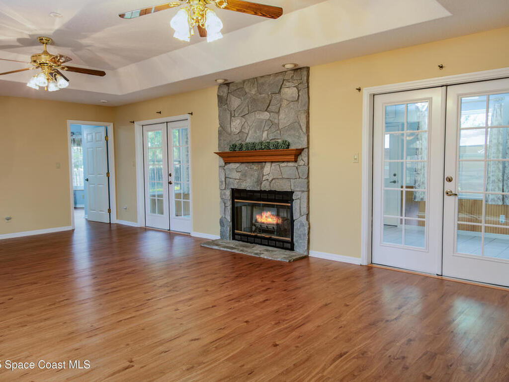 3730 Kloss Street, Mims, FL 32754