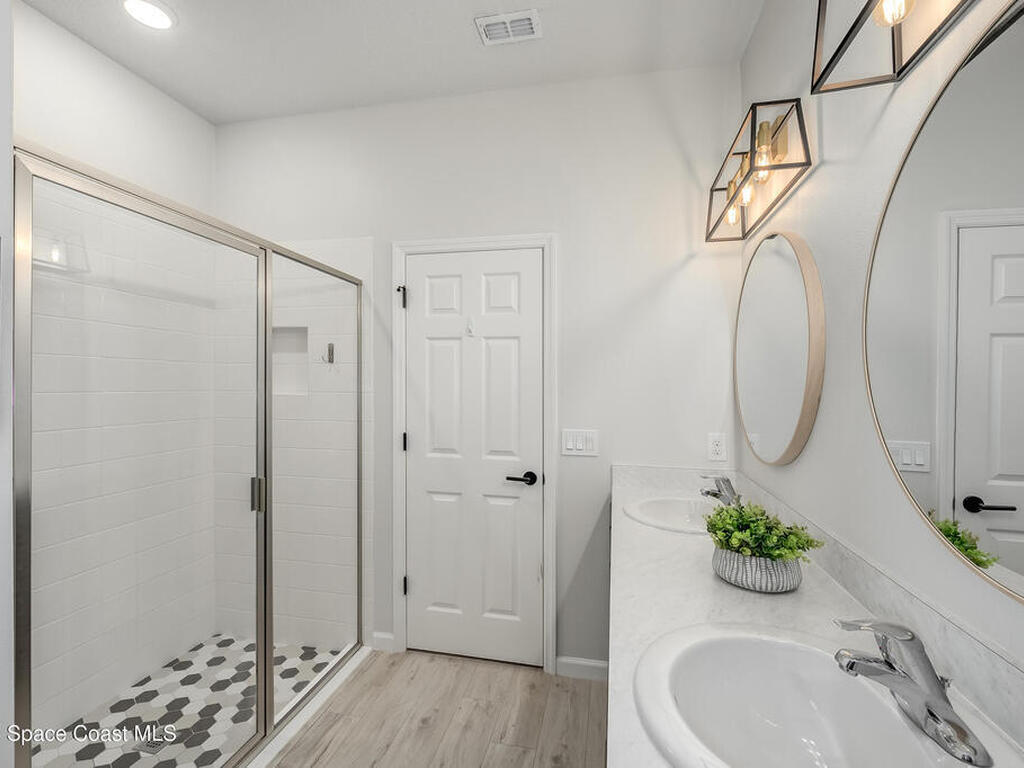 2206 Kylar Drive, Palm Bay, FL 32907