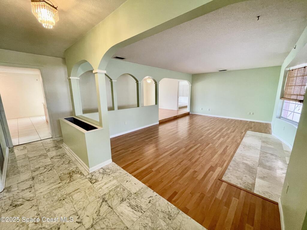 48 Country Club Road, Cocoa Beach, FL 32931