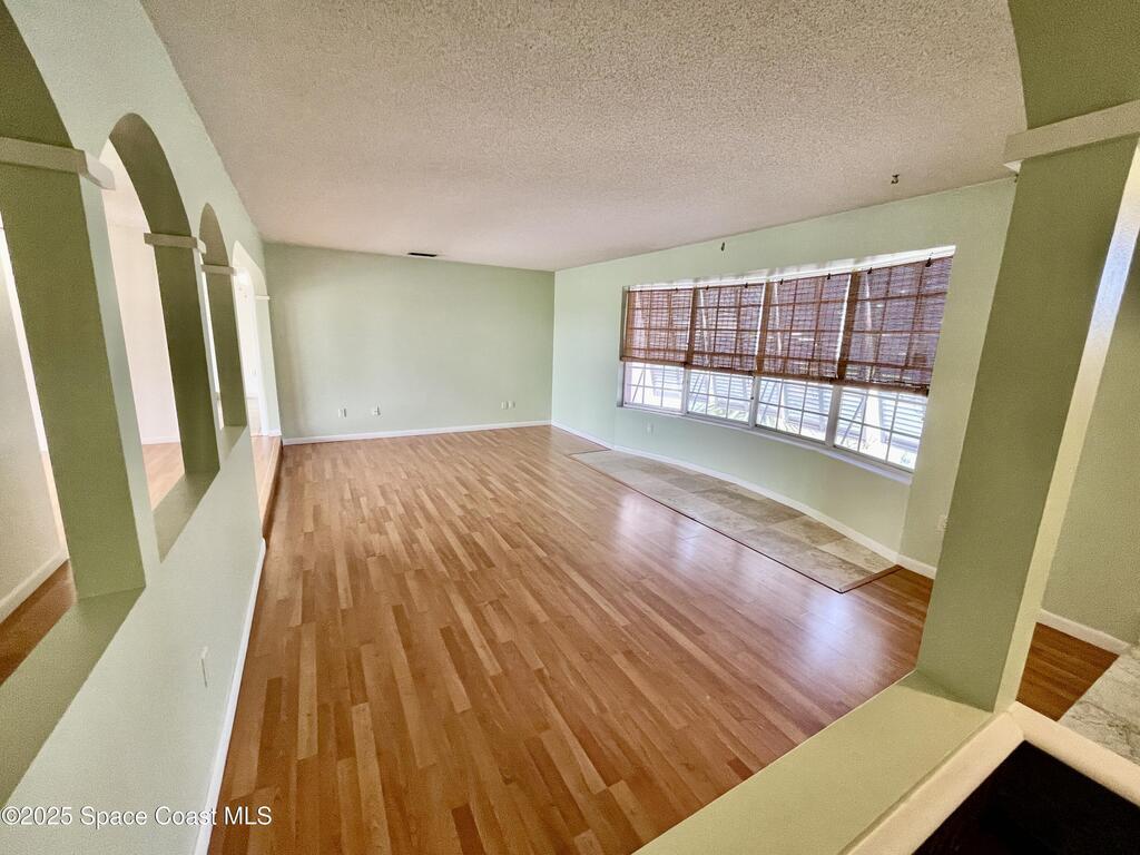 48 Country Club Road, Cocoa Beach, FL 32931