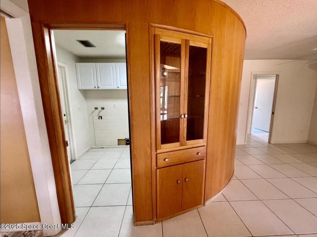 48 Country Club Road, Cocoa Beach, FL 32931