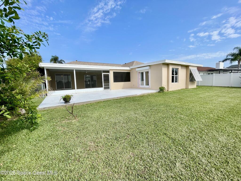 48 Country Club Road, Cocoa Beach, FL 32931